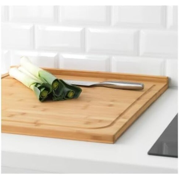 Bamboo Cutting Boards with Juice Groove, Set of 3 | Lipper  Bamboo Cutting Board with Juice Grooves Wood with Handles , 20.75 x 18 Inches
